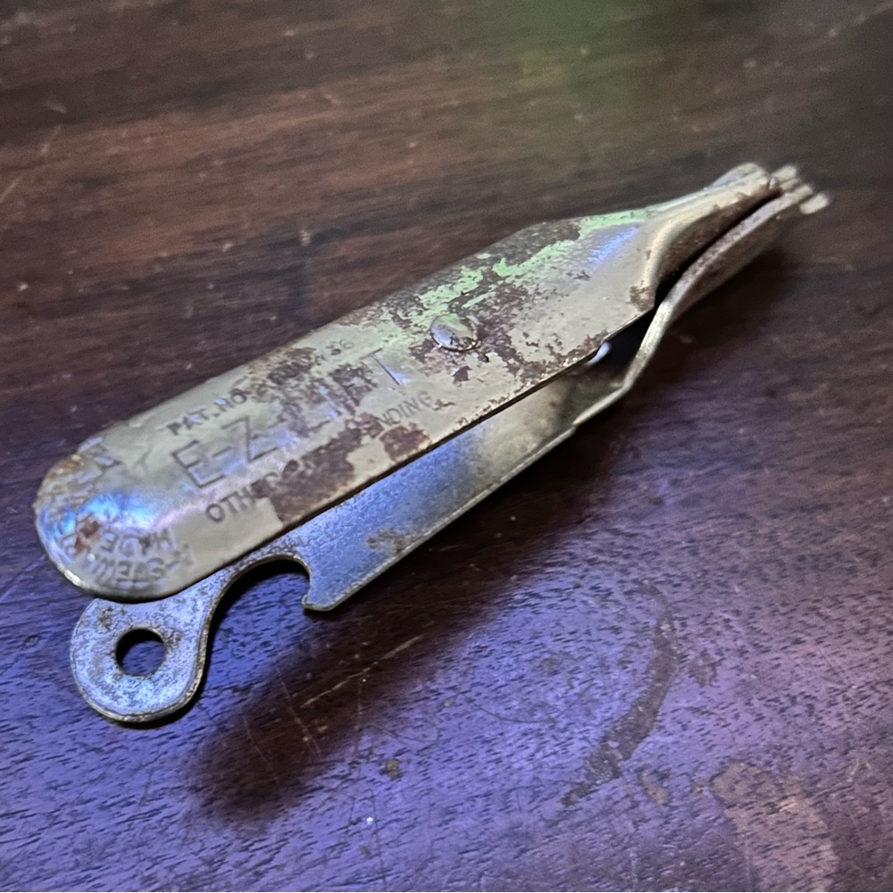E-Z-LIFT Opener